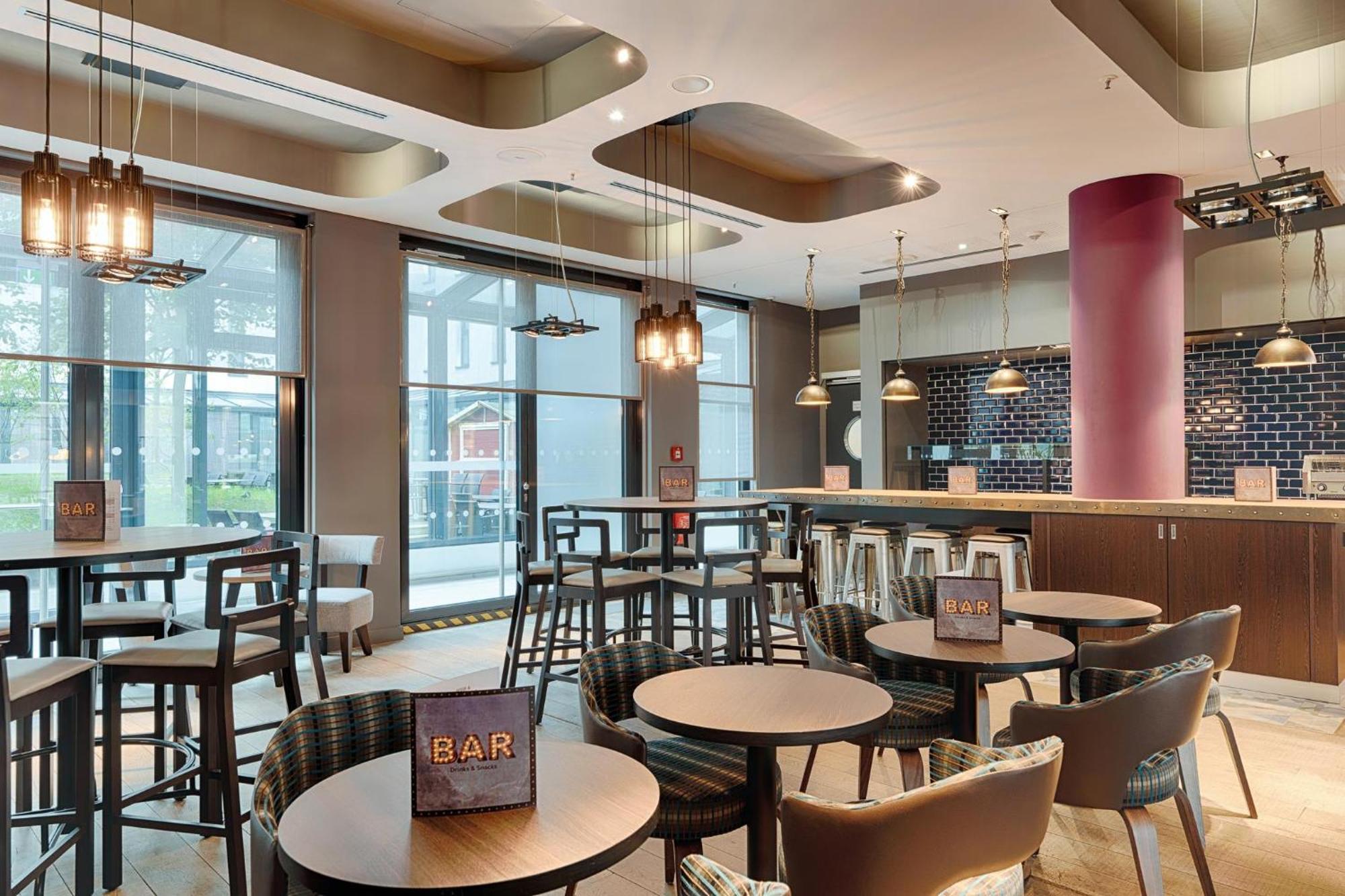 Premier Inn Berlin Alexanderplatz — Photos 3